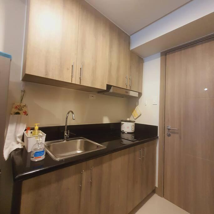 Smdc Coast Residences Lovely Fully-Furnished 1 Bedroom Condo With Pool Manila Exterior photo